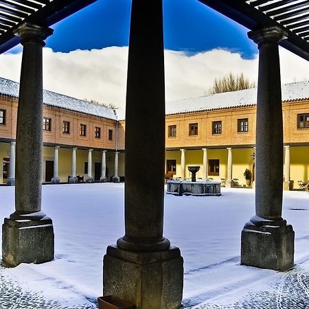 Sheraton Santa Maria De El Paular Hotel Rascafria Exterior photo